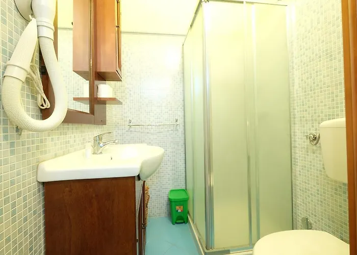 לינה וארוחת בוקר Corte Coronisio 3*